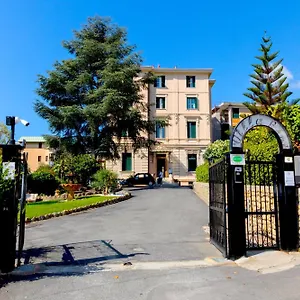 3* Hotel Levi